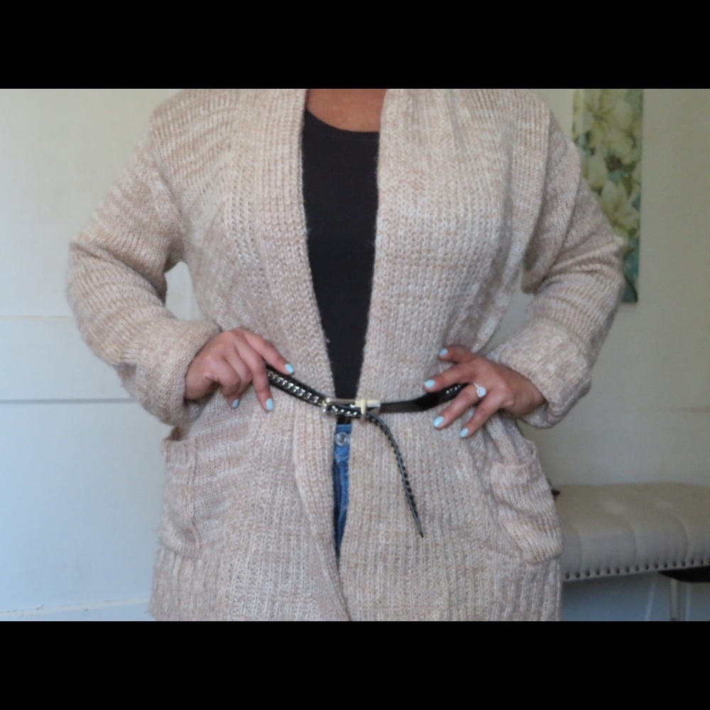 Cream knitted cardigan